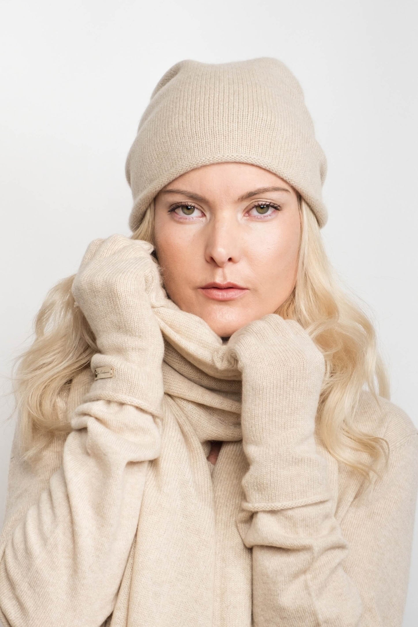 Cashmere Fine Knit Gloves - Cream